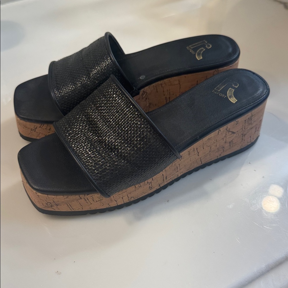 Report Black Woven Platform Slides - Picture 2 of 4